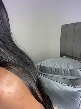 Ebony danik online show from February 14, 2026, 2:47 pm