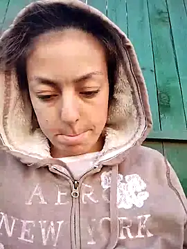 LenaBloomy online show from November 3, 2025, 12:50 pm