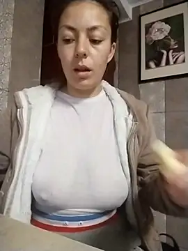 LenaBloomy online show from November 15, 2025, 12:34 pm