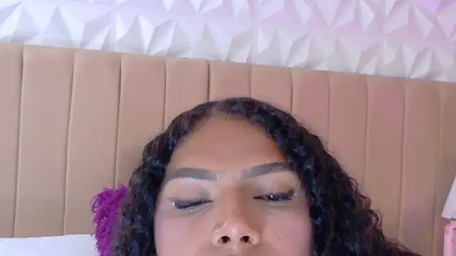 Snapshot of bunny_nicolle chatting on July 7, 2026, 7:18 pm bunny nicolle online show from July 7, 2026, 7:18 pm