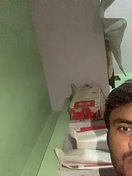 Snapshot of uniquesexyboy5689 chatting on September 19, 2025, 5:13 pm uniquesexyboy5689 online show from September 19, 2025, 5:13 pm