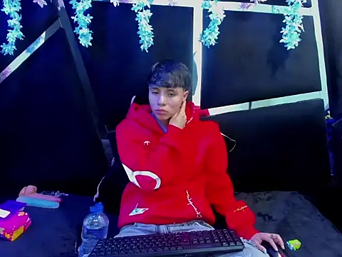 Bruno Cruzz online show from September 13, 2025, 3:06 am