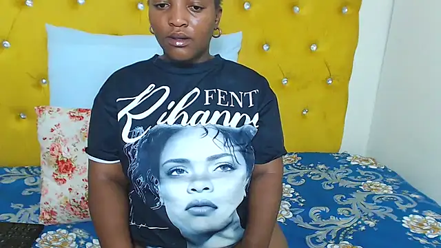 ThickBoityAlison  online show from January 13, 2026, 11:32 pm