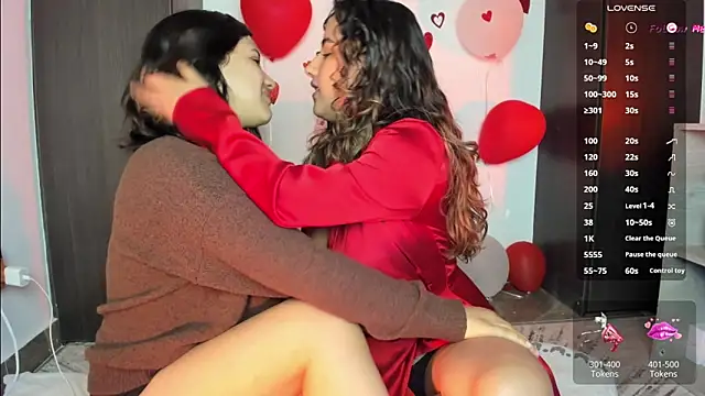  Sara london  online show from March 9, 2026, 1:31 am