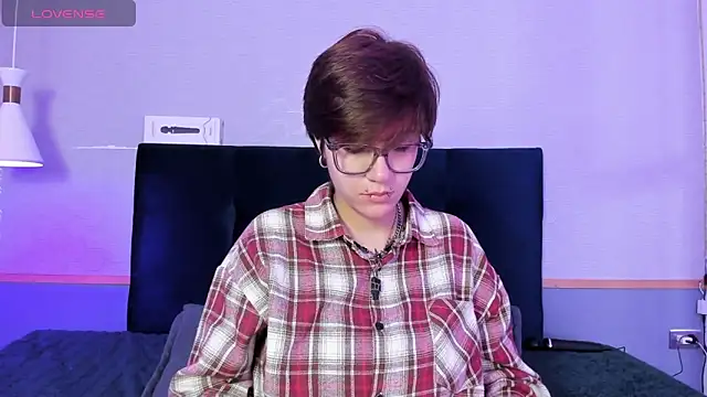 Tsuki Maru online show from March 6, 2026, 9:00 pm