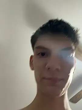 Snapshot of Luck__090 chatting on September 23, 2025, 11:19 pm Luck 090 online show from September 23, 2025, 11:19 pm