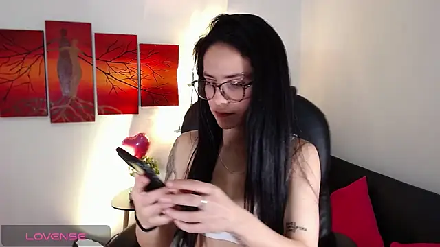 Ashley olivares online show from September 24, 2025, 12:58 am