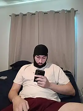 Snapshot of Jadriel23 chatting on November 16, 2025, 5:40 pm Jadriel23 online show from November 16, 2025, 5:40 pm