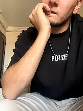 bogerkek online show from September 14, 2025, 2:05 pm