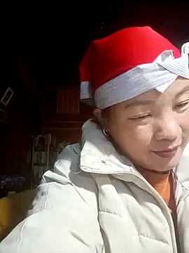 ningchun20 online show from November 28, 2025, 2:14 am