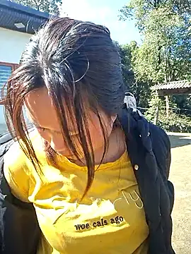 ALIENHR38 online show from February 5, 2026, 6:40 am