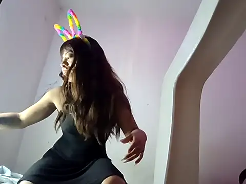 Snapshot of mamasitapetite chatting on February 11, 2026, 8:36 pm mamasitapetite online show from February 11, 2026, 8:36 pm