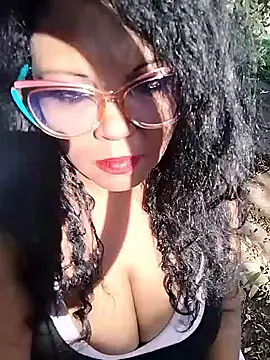 Snapshot of hemilynthomas2467 chatting on April 5, 2026, 1:41 pm hemilynthomas2467 online show from April 5, 2026, 1:41 pm