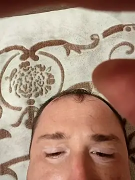 zurab39 online show from November 13, 2025, 7:24 pm