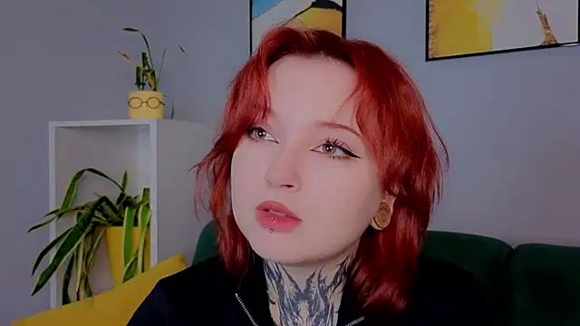 MarnaHarbor online show from November 19, 2025, 11:21 am