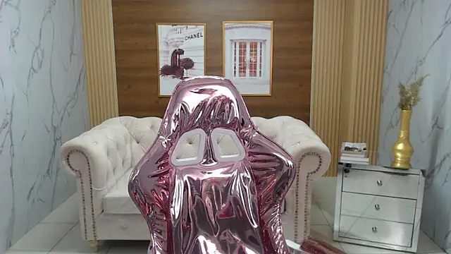 sara lopez s online show from February 24, 2026, 1:20 pm