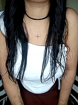 CrazyN Love online show from September 8, 2025, 6:51 pm