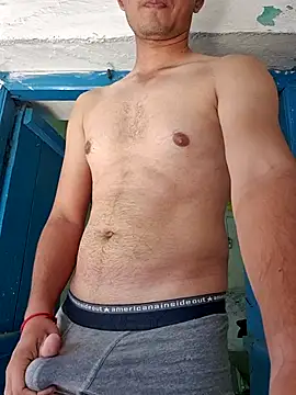 RockRolaxxx online show from November 7, 2025, 5:29 am