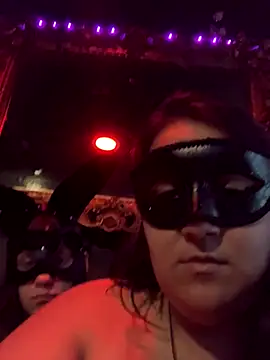 ElizabethRosee online show from October 31, 2025, 5:19 am