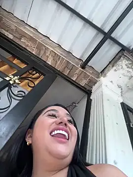 Sophie Dreamss online show from October 4, 2025, 8:40 pm