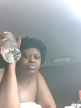 Snapshot of trickyOne chatting on September 25, 2025, 1:20 am trickyOne online show from September 25, 2025, 1:20 am