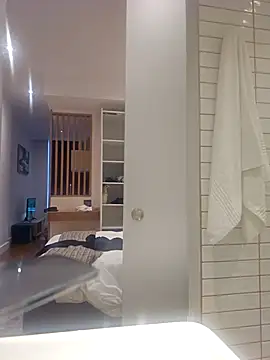 Snapshot of trickyOne chatting on October 3, 2025, 4:26 pm trickyOne online show from October 3, 2025, 4:26 pm