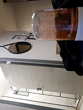 Snapshot of trickyOne chatting on October 22, 2025, 5:24 pm trickyOne online show from October 22, 2025, 5:24 pm