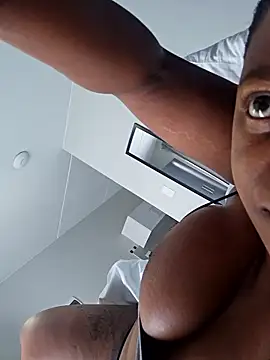 Snapshot of trickyOne chatting on January 8, 2026, 10:17 am trickyOne online show from January 8, 2026, 10:17 am