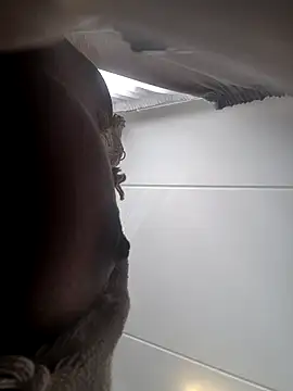 Snapshot of trickyOne chatting on February 28, 2026, 11:00 am trickyOne online show from February 28, 2026, 11:00 am