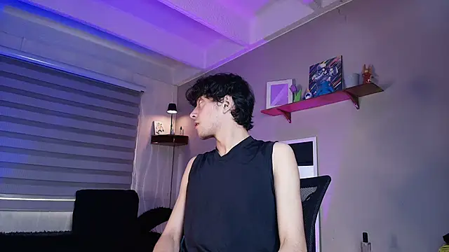 Dani Lips  online show from October 4, 2025, 8:18 pm