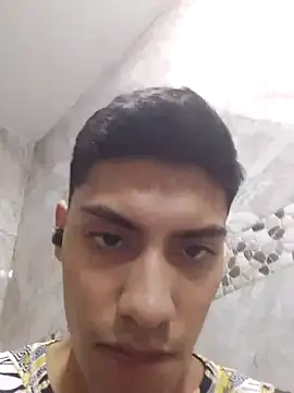 aispuro8505 online show from November 16, 2025, 7:36 am