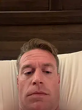 Snapshot of DILFiGuess11 chatting on September 21, 2025, 6:48 am DILFiGuess11 online show from September 21, 2025, 6:48 am