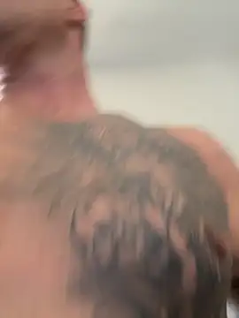 Snapshot of DILFiGuess11 chatting on October 1, 2025, 5:19 pm DILFiGuess11 online show from October 1, 2025, 5:19 pm