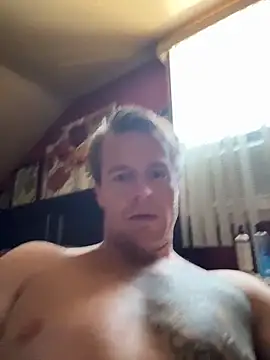 DILFiGuess11 online show from April 7, 2026, 5:02 pm