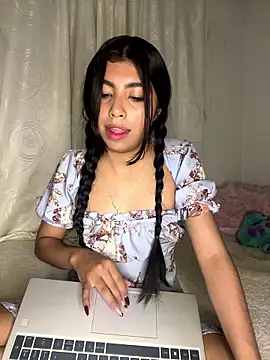 DianeSuns  online show from January 14, 2026, 3:45 am