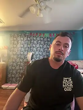 AlexR9700 online show from April 4, 2026, 6:27 pm