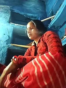 Jooli xx online show from November 18, 2025, 3:01 am