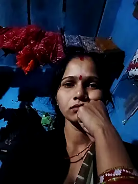 Jooli xx online show from November 23, 2025, 11:15 pm