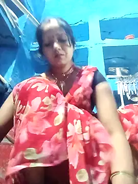 Jooli xx online show from March 28, 2026, 12:43 am