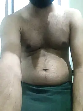 Snapshot of johnysinsr chatting on November 4, 2025, 6:07 pm johnysinsr online show from November 4, 2025, 6:07 pm