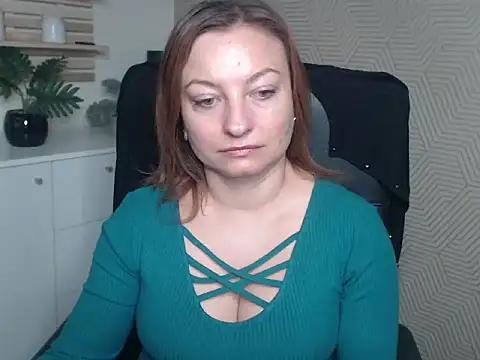 Snapshot of angelaSamt chatting on September 29, 2025, 5:34 am angelaSamt online show from September 29, 2025, 5:34 am