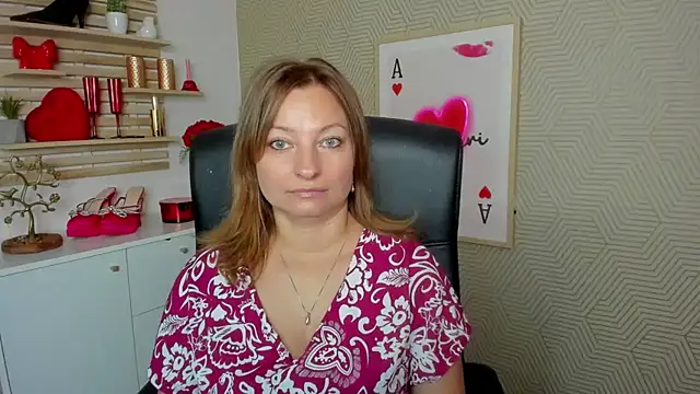 angelaSamt online show from July 28, 2026, 5:25 am