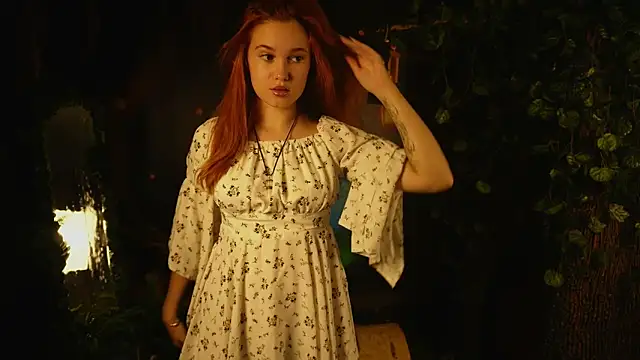 Snapshot of eliz_gallen chatting on September 14, 2025, 10:20 pm eliz gallen online show from September 14, 2025, 10:20 pm