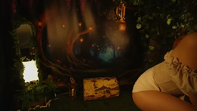 Snapshot of eliz_gallen chatting on September 17, 2025, 1:35 pm eliz gallen online show from September 17, 2025, 1:35 pm