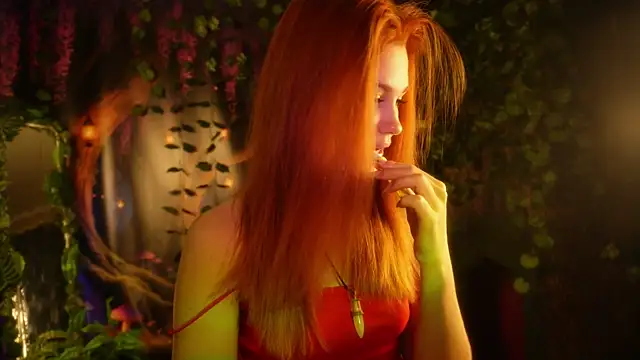 Snapshot of eliz_gallen chatting on October 4, 2025, 4:49 pm eliz gallen online show from October 4, 2025, 4:49 pm