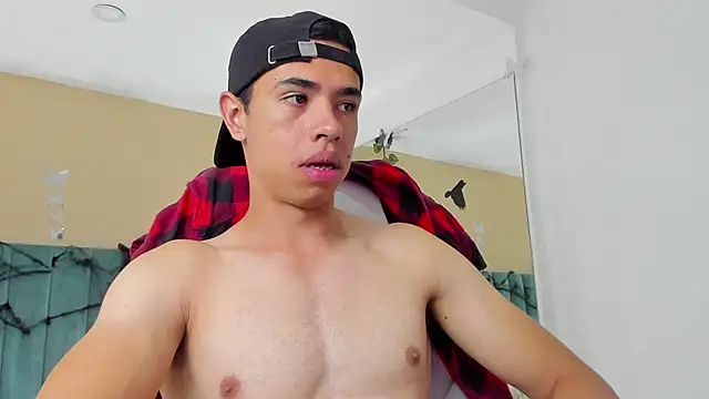 Muscle Scott online show from October 11, 2025, 12:15 pm