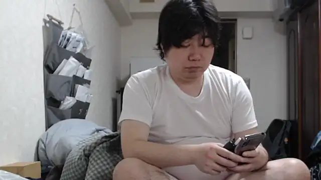 raterate555 online show from April 4, 2026, 2:21 am