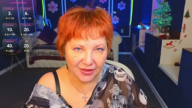 Snapshot of Kira_Kenett chatting on January 11, 2026, 1:54 am Kira Kenett online show from January 11, 2026, 1:54 am