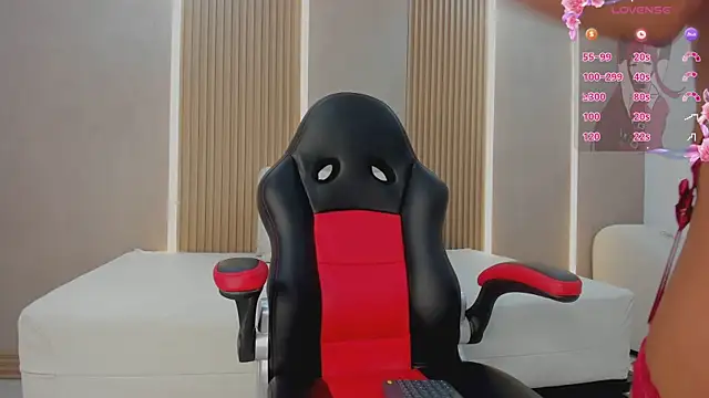 stephany milan online show from October 29, 2025, 12:40 pm