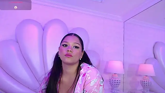 HatsaJones online show from September 27, 2025, 3:55 am